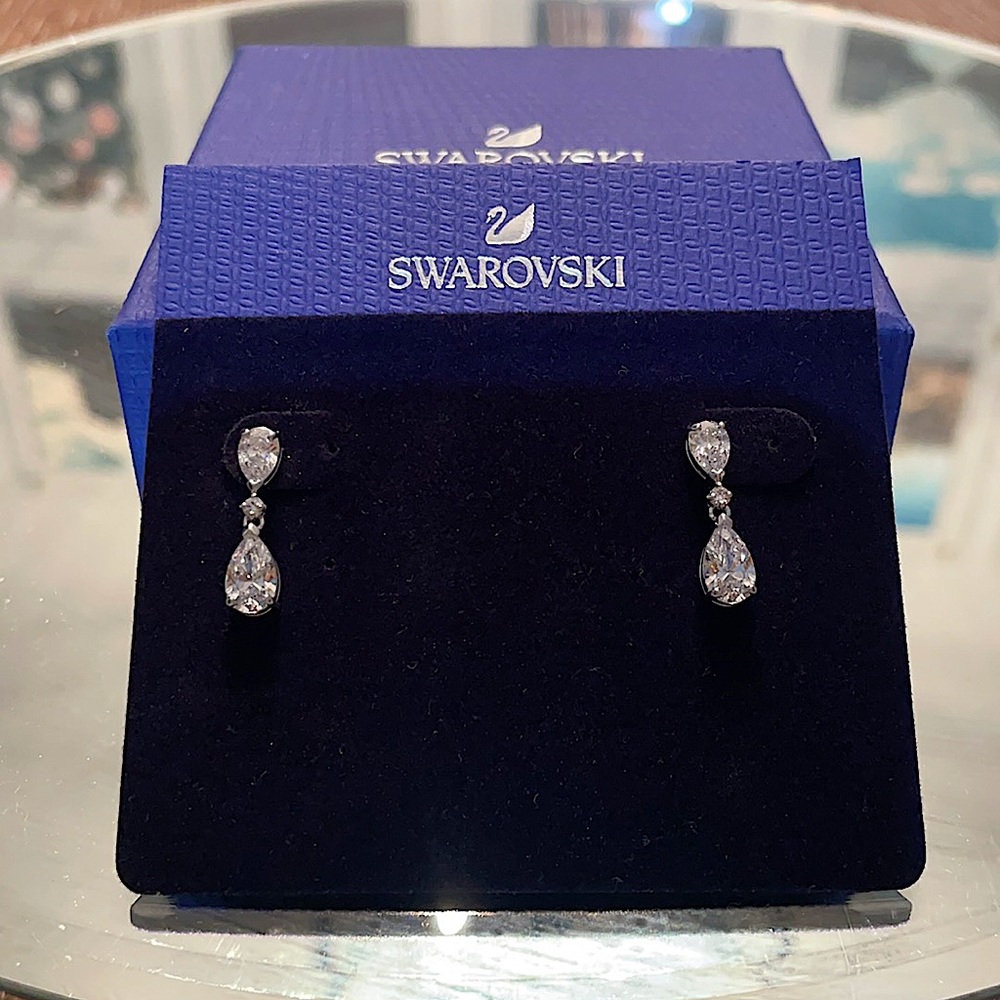 Swarovski Palace Drop Pierced Earrings
